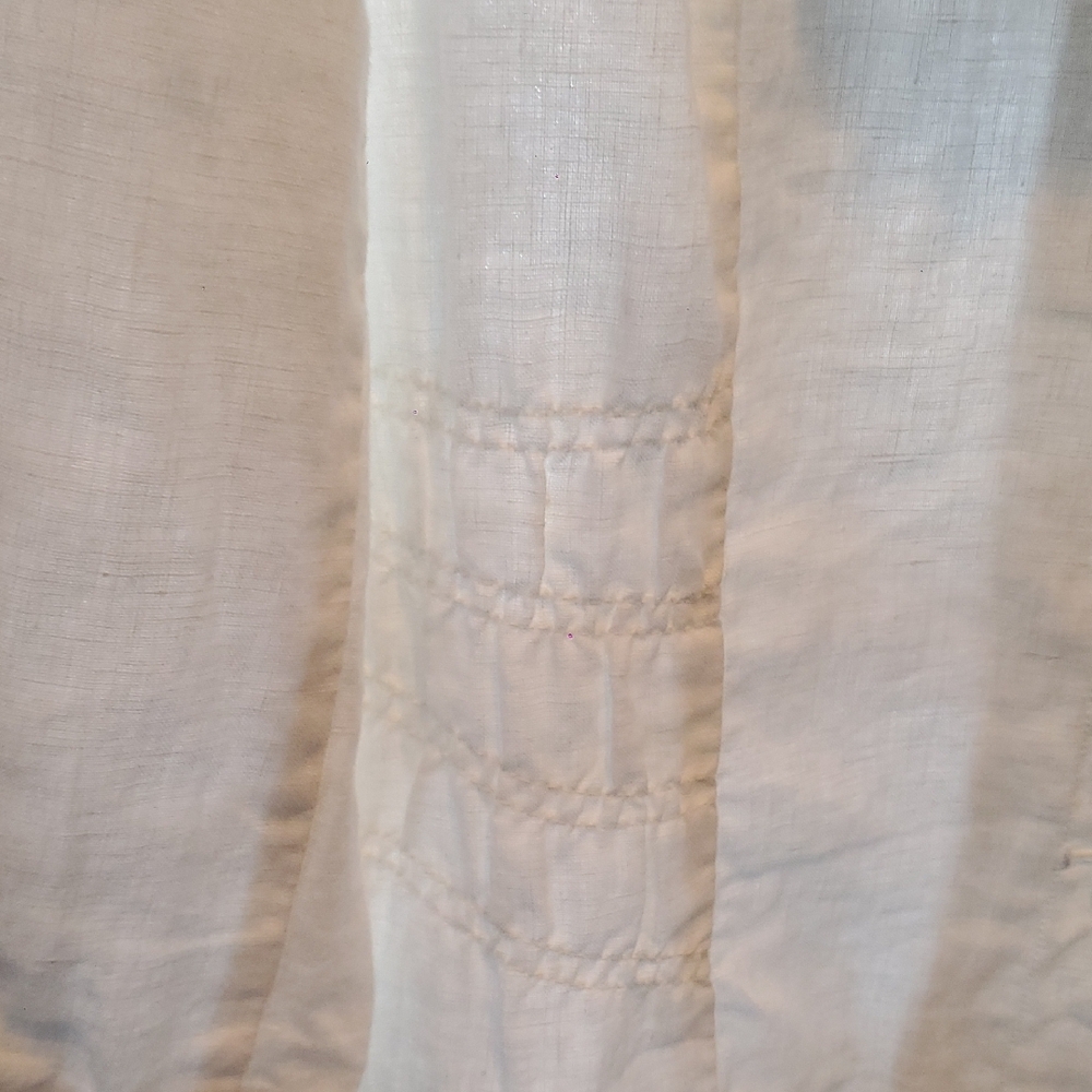 💖🌹Linen Ruffle Blouse - Picture 5 of 7